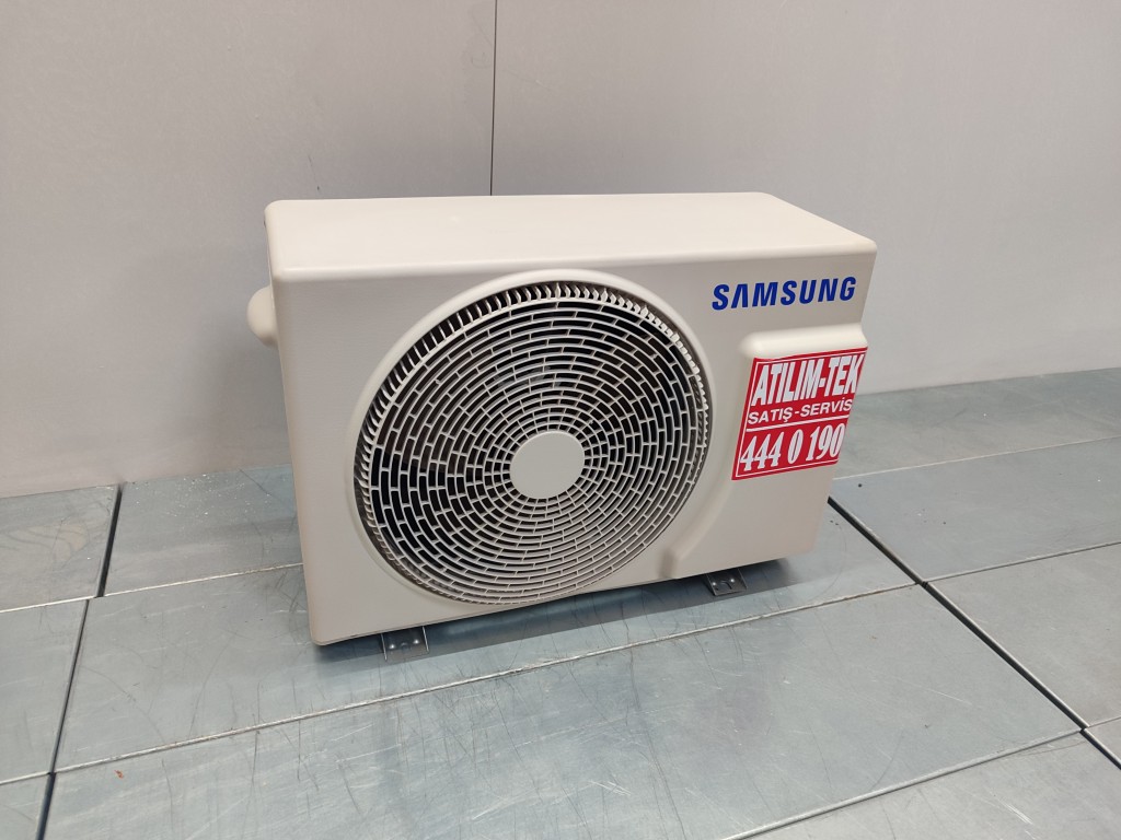 Samsung Wi-Fi Wind-Free AR09BXFCM 9000 Btu Inverter Klima görsel 3